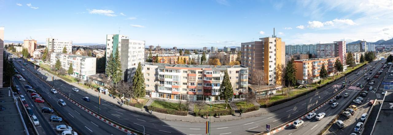 Onyx - Wonder Aparthotel Brasov Exterior photo